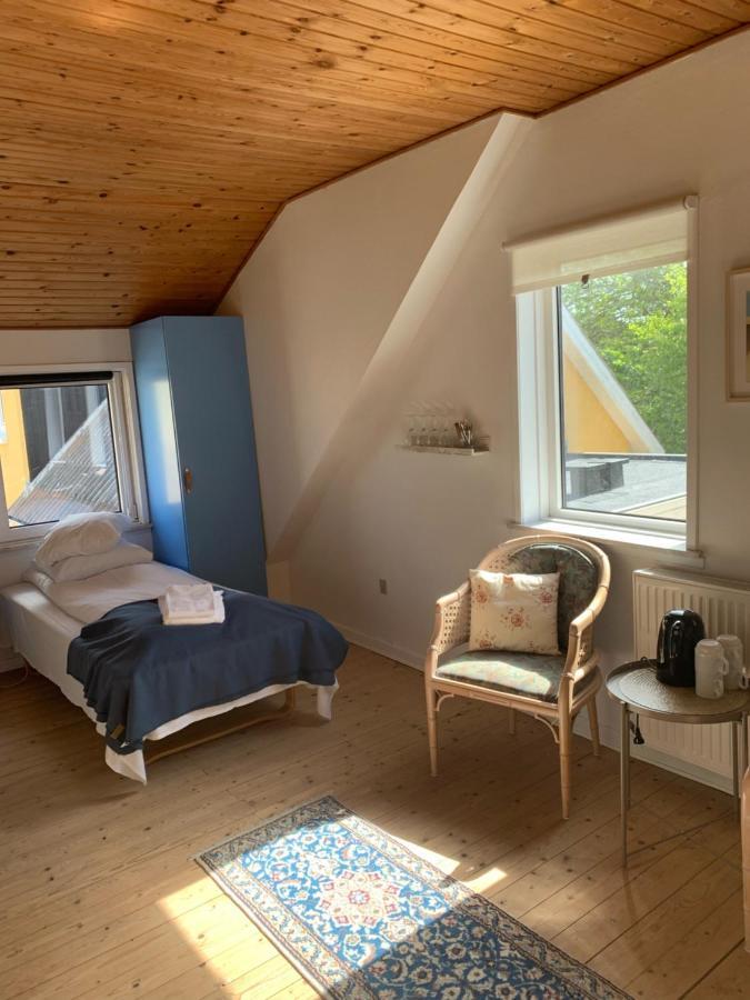 Lonstrup Strandhotel Extérieur photo