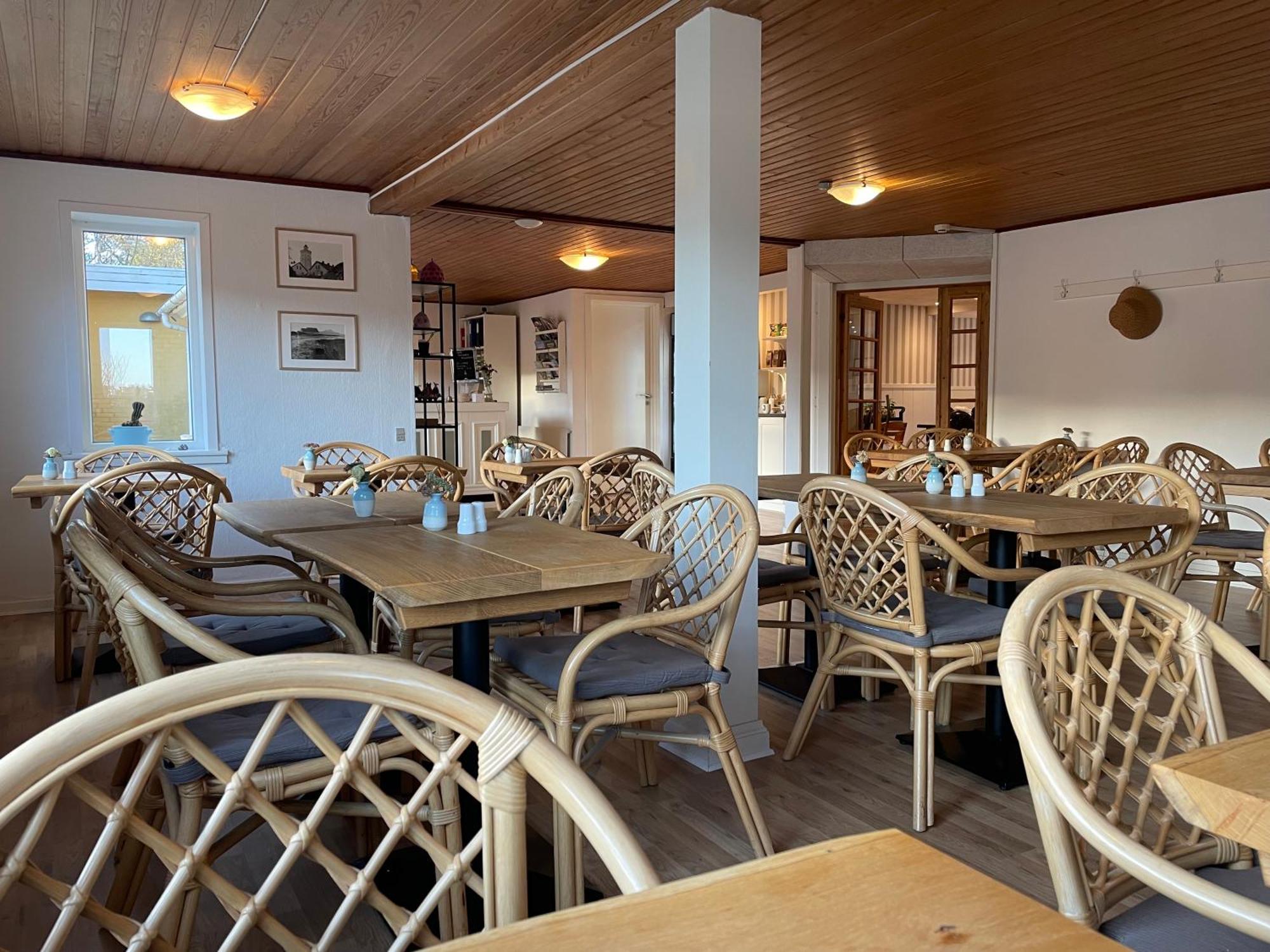 Lonstrup Strandhotel Extérieur photo