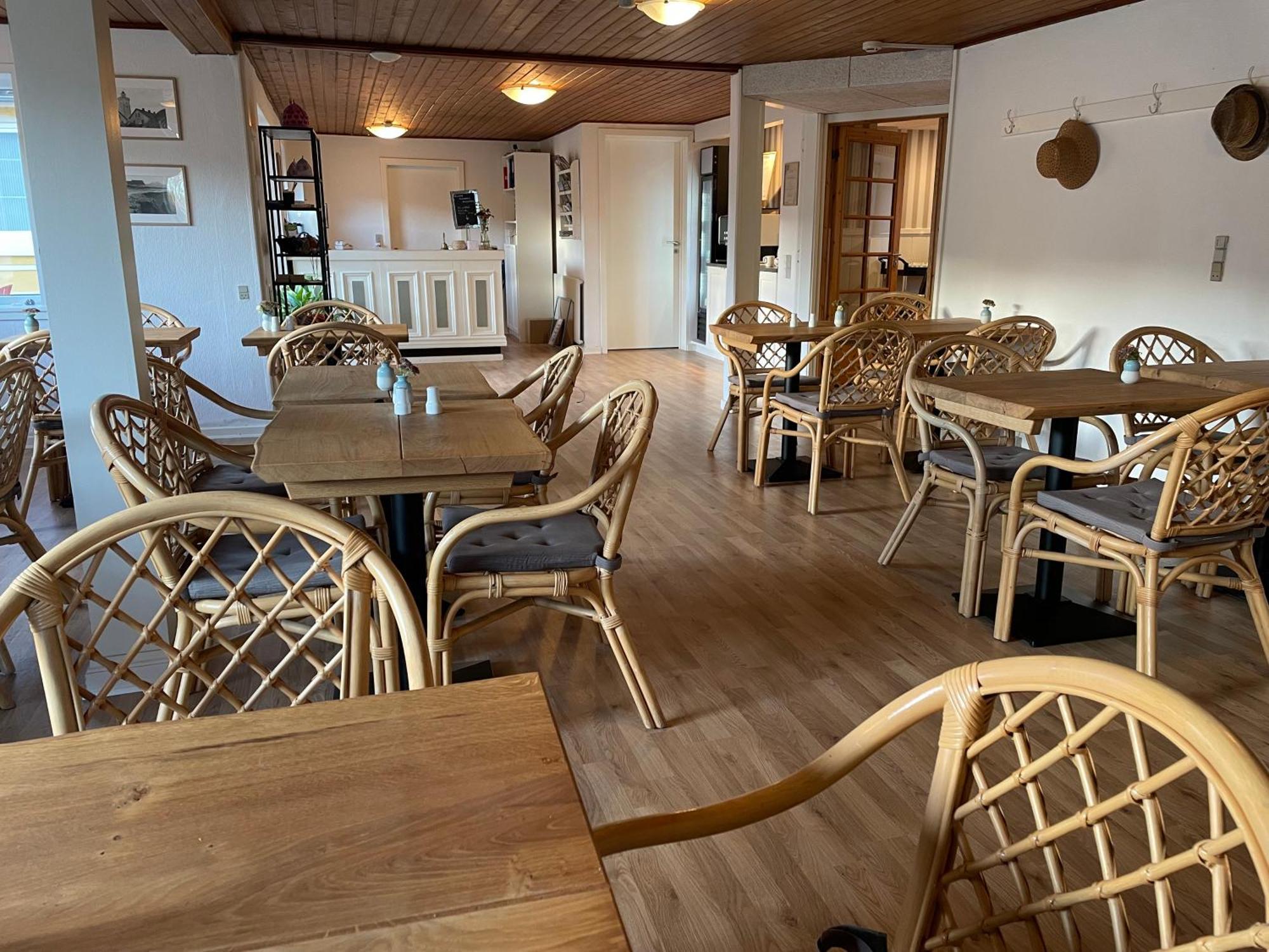 Lonstrup Strandhotel Extérieur photo